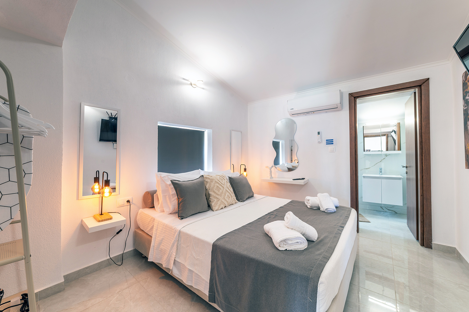 Zoi seaview rooms Nea Fokea Halkidiki